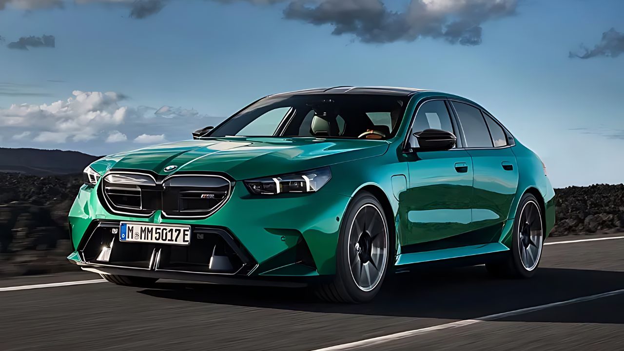 2025 BMW M5